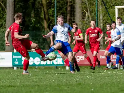 Johannes Heitgerken (blaue Hose) tritt mit dem SVA in Goldenstedt an.