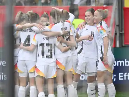 Die DFB-Frauen feierten im zweiten EM-Qualifikationsspiel den zweiten Sieg.