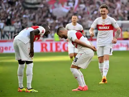 Zeigten sich erneut treffsicher: Die VfB-St&uuml;rmer Serhou Guirassy (l) und Deniz Undav.