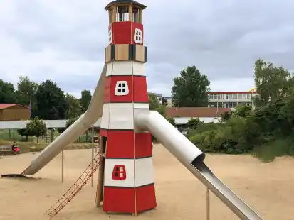 So soll der neue Leuchtturm im Traumspielpark am Hafen in Barßel aussehen.