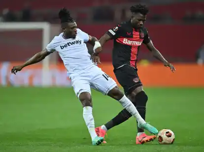 Nach dem 2:0-Sieg im Hinspiel und der gewonnenen Meisterschaft bereitet sich Leverkusen auf das R&uuml;ckspiel in London vor.