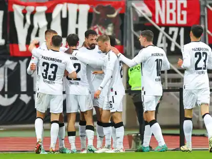 Der SC Paderborn nimmt drei Punkte aus N&uuml;rnberg mit.