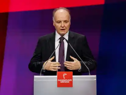 ZVEI-Pr&auml;sident Gunther Kegel bei der Er&ouml;ffnung der Hannover Messe 2023.
