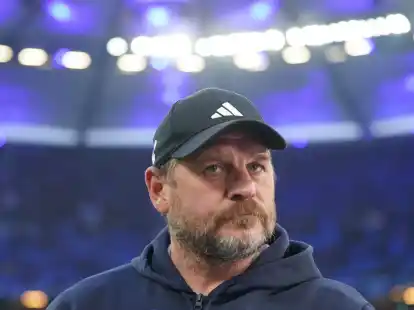 HSV-Trainer Steffen Baumgart fordert nach der Niederlage gegen Kiel, dass sein Team seine &laquo;Hausaufgaben&raquo; macht.