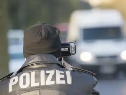 Geschwindigkeitskontrollen nahmen auch Beamte der Polizeiinspektion Delmenhorst/ Oldenburg-Land/ Wesermarsch am Freitag, 19. April, vor.