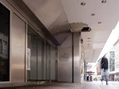 Seit 2015 ist die Anzahl der Einzelhandelsgesch&auml;fte laut Handelsverband von 372.000 auf 311.000 gesunken.