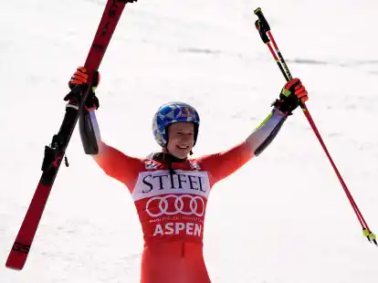 Gewann auch die Abfahrts-Gesamtwertung: Marco Odermatt aus der Schweiz.