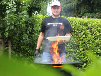 Daniel Steinhaus ist einer der Gründer des BBQ-Caterings Ebbe & Glut.