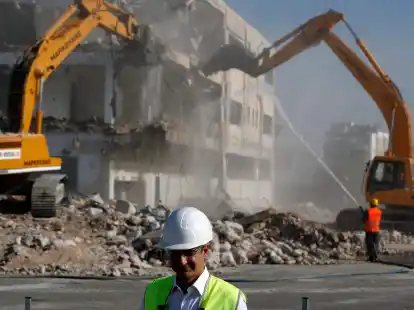 Auf dem alten Athener Flughafengel&auml;nde entsteht derzeit ein neuer Stadtteil. Ministerpr&auml;sident Kyriakos Mitsotakis war beim Spatenstich zu dem Gro&szlig;projekt dabei.