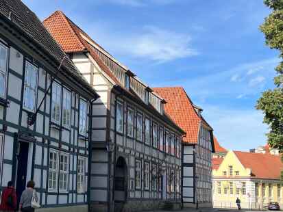Fachwerkhäuser und Prachtgiebel prägen die historische Innenstadt im westfälischen Herford.