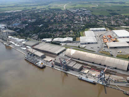 Niedersachsen  investiert in diesem Jahr 40 Millionen Euro in seine neun Seehäfen. In den Braker Hafen fließen knapp zehn Millionen Euro.
