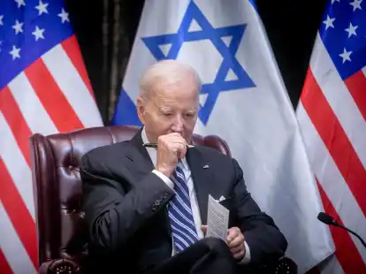 US-Präsident Joe Biden macht eine Pause während eines Treffens mit dem israelischen Premierminister Benjamin Netanjahu
