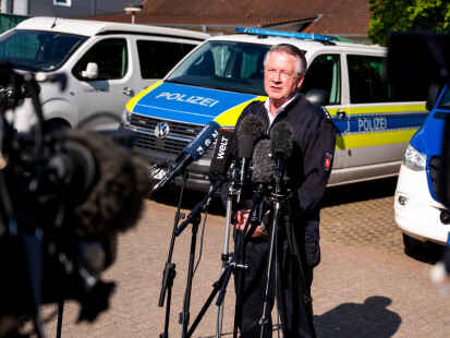 Suche nach Arian in Bremervörde: Polizeisprecher Heiner van der Werp erklärt, dass die aktive Suche eingestellt wird.