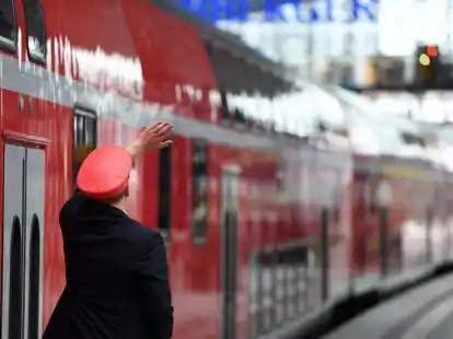 Die Deutsche Bahn will den Einsatz von Bodycams ausweiten.