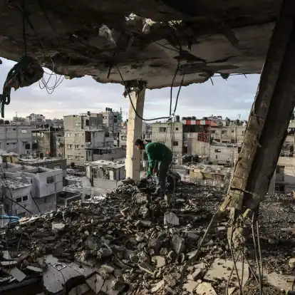 Während in Kairo verhandelt wird, gehen die Kämpfe weiter. Ob es zu der geplanten Offensive auf Rafah im Süden des Gazastreifens kommen wird, bleibt weiter offen. (Symbolbild)