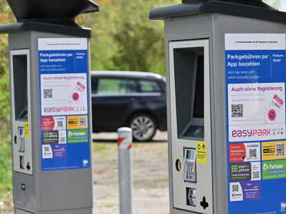 Bei den Parkautomaten am Strand von Hooksiel sollte man zwingend die Parkdauer auswählen.
