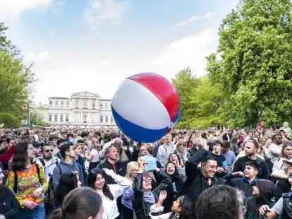 Impressies van het Bevrijdings Festival in Haarlem, Nederland.  Op 5 mei vinden in Nederland landelijke evenementen plaats ter gelegenheid van Bevrijdingsdag.