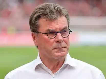 Der 1. FC Nürnberg hat sich von Sportvorstand Dieter Hecking getrennt.