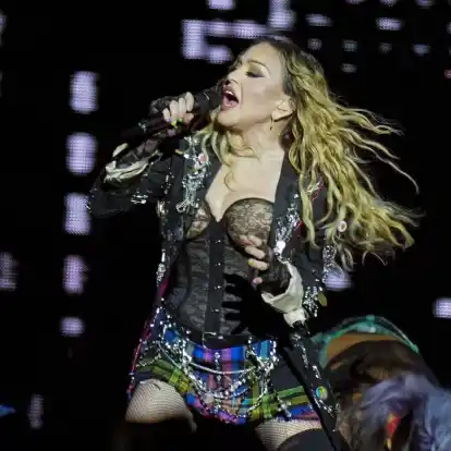 Madonna tritt in der letzten Show ihrer 
