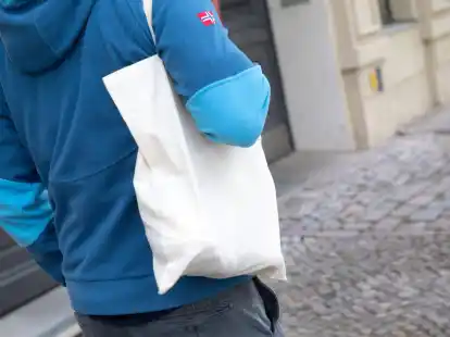 Wer den Beutel dabeihat, braucht keine Papiert&uuml;te.