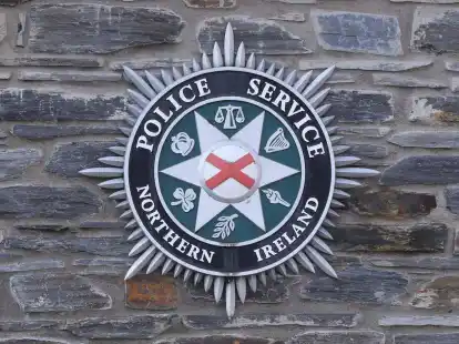 Das Logo des Police Service of Northern Ireland.