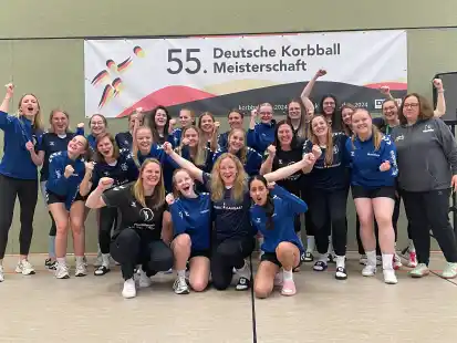 Die Korbballerinnen der A-Jugend der SG Großenmeer/Oldenbrok und der Frauen des Ovelgönner TV zeigten klasse Leistungen bei den deutschen Meisterschaften.
