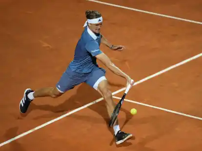 Alexander Zverev steht in Rom im Achtelfinale.