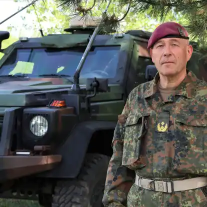 Generalmajor Dirk Faust: Seine Division steuert die Übung mit insgesamt etwa 4500 Teilnehmern in Ungarn und Rumänien.