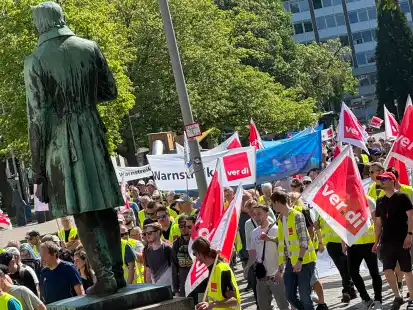 Bilder von der  Telekom-Demo in Oldenburg