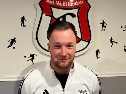 Wird im Sommer Trainer der SG Rot-Weiß/ Kickers Emden II: Tobias Stöhr aus Leezdorf.