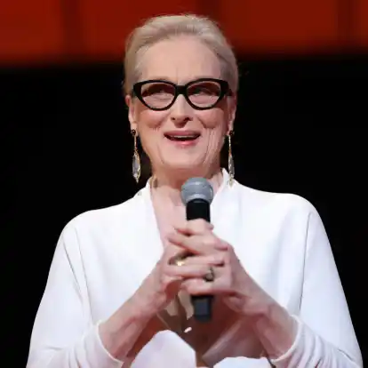 Meryl Streep wurde in Cannes mit der  Goldenen Ehrenpalme ausgezeichnet.