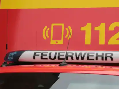 Die Feuerwehr Wilhelmshaven r&uuml;ckte am Donnerstag zu einem Gas-Alarm in der Grundschule am M&uuml;hlenweg aus. Doch der faulige Geruch verfl&uuml;chtigte sich alsbald, seine Ursache ist nicht bekannt, Gas wurde nicht gemessen.
