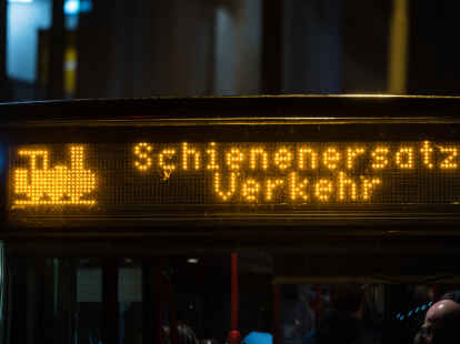 Am Wochenende vom 25. bis 29. Mai müssen Zugfahrer auf der Strecke Cloppenburg, Oldenburg und Wilhelmshaven mit Fahrplanänderungen rechnen.