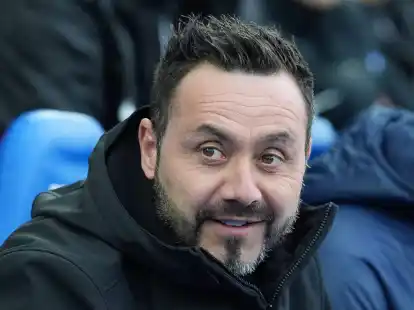 Trainer Roberto De Zerbi will in Brighton bleiben.