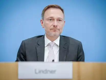 Bundesfinanzminister Christian Lindner äußert neue Zweifel an den Plänen für eine Kindergrundsicherung.