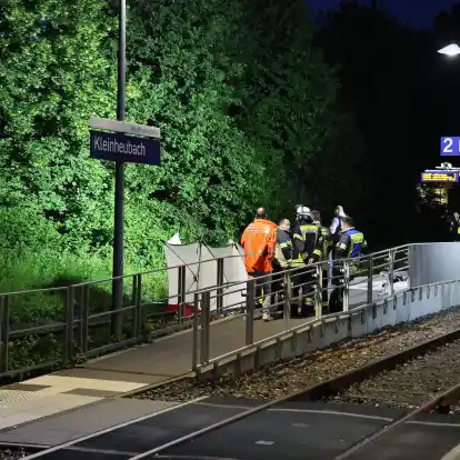 Am Bahnsteig im bayerischen Kleinheubach sind zwei Männer ums Leben gekommen.
