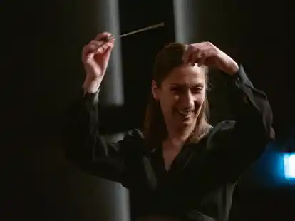 Führte engagiert und mit viel Spielfreude: Dirigentin Ariane Makiath