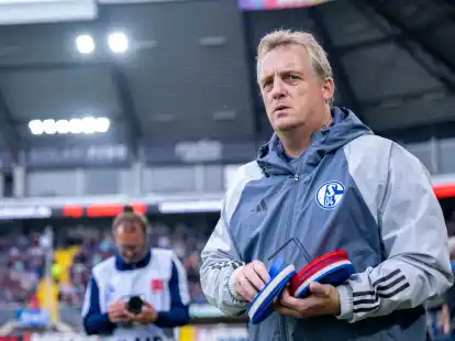 In Zukunft wird Mike B&uuml;skens nicht mehr f&uuml;r den FC&nbsp;Schalke 04 t&auml;tig sein.