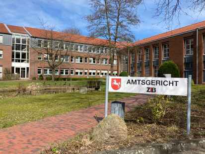 Der Prozess gegen einen 56-Jährigen wegen sexueller Nötigung seines behinderten Schwagers endete am Donnerstag vor dem Amtsgericht Wildeshausen.