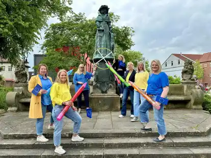 Frauen sollten ihre wichtige Rolle in der Politik nicht untersch&auml;tzen. Dieser Meinung sind (von links): Heike Haschenburger, Janna Jan&szlig;en, Petra Meyer, Tanja Pieper-Beenken, Berit Behrends, Ellen Kromminga-Jabben und Christina Harms-Jan&szlig;en.