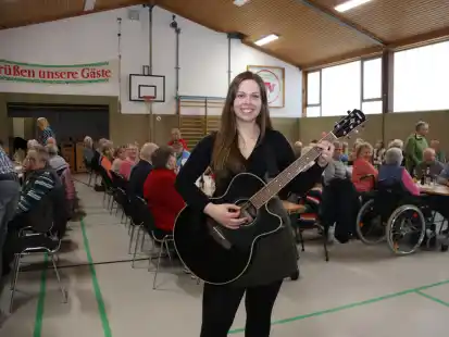 Beim gem&uuml;tlichen Nachmittag in Mentzhausen sorgte &bdquo;Meloolina&ldquo; f&uuml;r Stimmung. Auch beim Rudel-Singen in Gro&szlig;enmeer wird sie unterst&uuml;tzen.