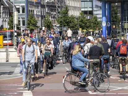 Freie Fahrt fürs Fahrrad: In Utrecht pendeln täglich 90.000 Menschen auf zwei Rädern zur Arbeit und zur Schule.