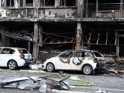 Bei dem Brand in Düsseldorf am 16. Mai kamen drei Menschen ums Leben, mehr als ein Dutzend wurden verletzt.