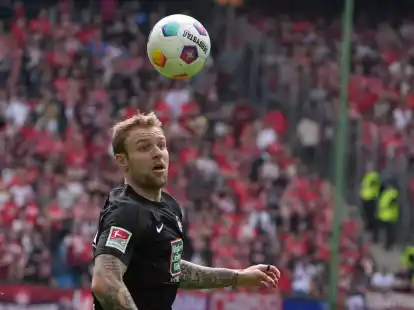 Kaiserslauterns Tymoteusz Puchacz geh&ouml;rt zum vorl&auml;ufigen EM-Aufgebot der polnischen Nationalmannschaft.