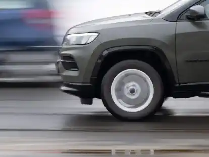 SUV und Gel&auml;ndewagen boomen - und die sind durch ihre Bauart in der Regel schwerer als vergleichbare Autos mit flacherer Karosserie.