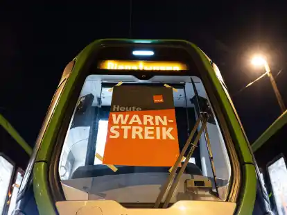 Bundesweite Warnstreikwelle: Bis Samstag sind regional an unterschiedlichen Tagen Arbeitsk&auml;mpfe geplant, mit dem Freitag (1. M&auml;rz) als Hauptstreiktag.