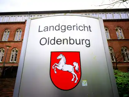 Das Landgericht Oldenburg hat im Streit zwischen EWE und Verbraucherzentrale um verspätete Energieabrechnungen geurteilt.