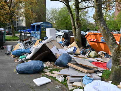 Immer wieder werden an der Pommerschen Straße illegal Abfälle und Sperrmüll abgeladen.