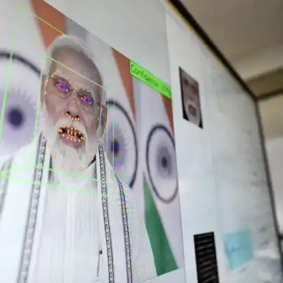 Das Gesicht von Premierminister Modi wird analysiert, um einen Avatar von ihm zu erstellen.