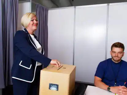 Es war Halla T&oacute;masd&oacute;ttir zweiter Anlauf zur Pr&auml;sidentschaft: Im Jahr 2016 war sie schon einmal angetreten, hatte das Rennen damals aber gegen Gudni J&oacute;hannesson verloren (Archivbild).